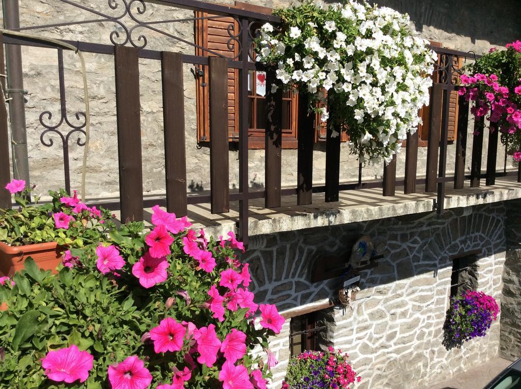 B&B La Vieille Meison De Pappa Sarre Esterno foto